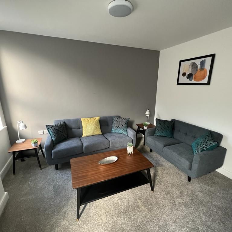 1 bed house share to rent in Church Street, Burnley, BB11 - Photo 1