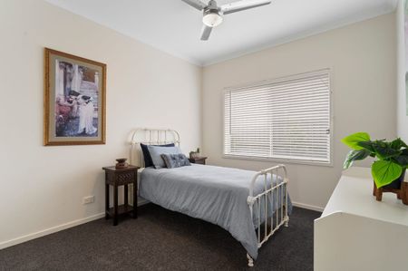 5 Player Street, North Lakes QLD 4509 - House For Rent - $780 | Domain - Photo 2