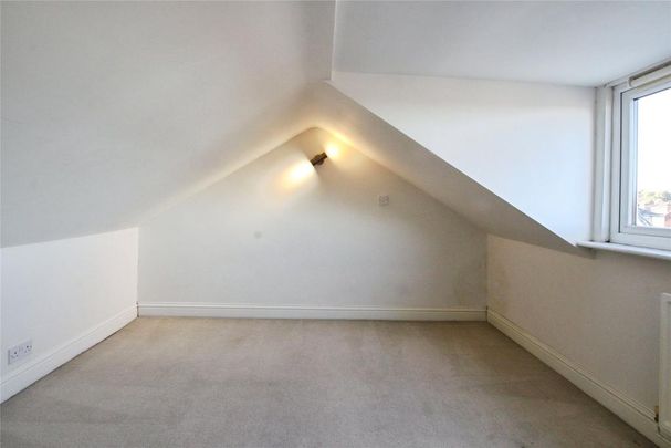 4 bedroom semi-detached house to rent - Photo 1