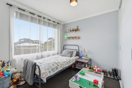 127 Mockridge Road, Clarendon Vale TAS 7019 - House For Rent - $490 | Domain - Photo 5