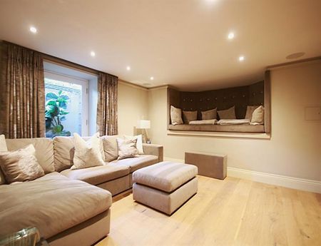 5 Bedroom Semi Detached To Let - Photo 4