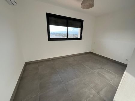 Maison 4 pièces à louer à PONTEILLA - Photo 5