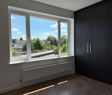 3 Bed Semi-Detached House, London, N13 - Photo 5