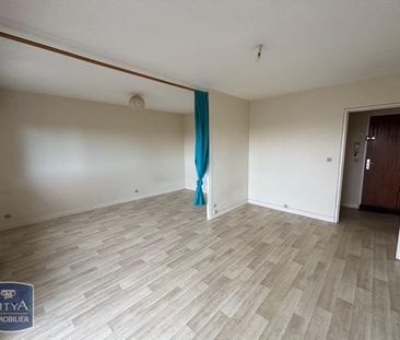 Location Appartement 1 pièce 39m² CHATEAUROUX 36000 - Photo 6