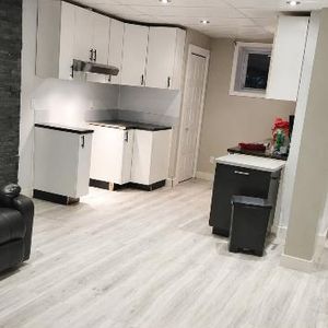 Logement 4 1/2 - Photo 2