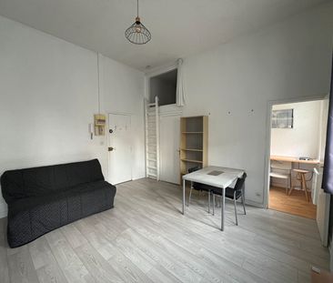 Location Appartement 1 pièce 26m² LILLE 59000 - Photo 2