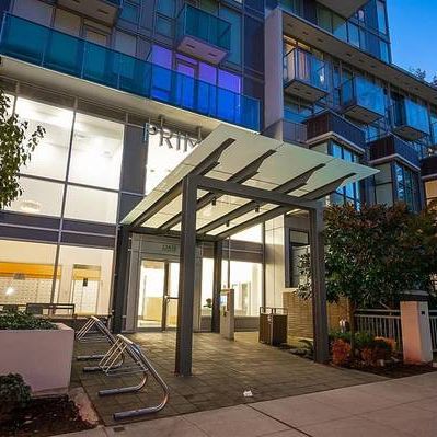 Surrey Central Prime Studio + 1 Bathroom next to SFU - Available Now - Photo 4