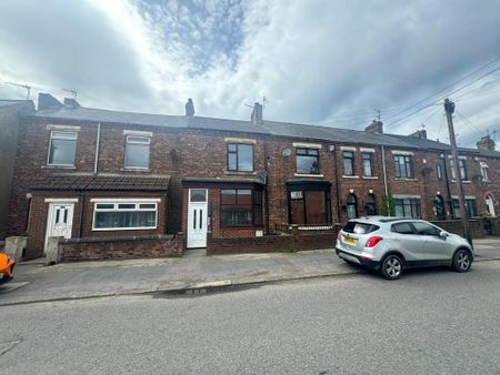 3 bedroom terraced house to rent - Photo 5