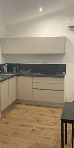 Location Appartement 2 pièces 31m² NIMES 30000 - Photo 3