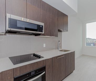 For Lease - 2501 Saw Whet Boulevard Unit# 113, Oakville, Ontario - Photo 1