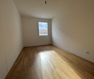 2 Zimmer-Wohnung im 4.OG | Gemeinschaftsdachterrasse | nahe Florids... - Photo 1