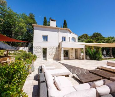 Maison à louer Cagnes Sur Mer, Cote d'Azur, France8 000 EUR / Mois - Photo 2