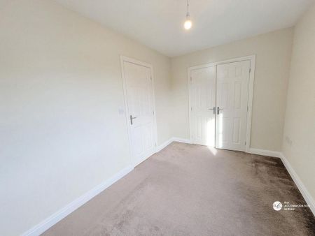 2 bedroom semi-detached house to rent - Photo 5