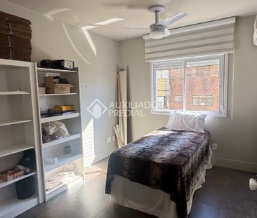 Apartamento com 2 quartos e 93m² para alugar em Rio Branco, Porto A... - Photo 2