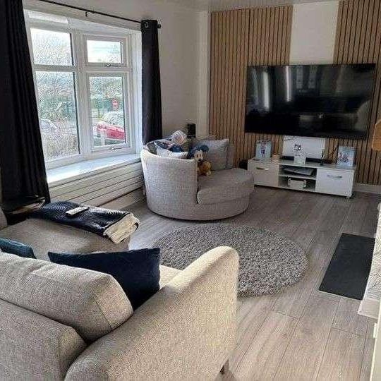 Beverley Drive, Stoke-on-trent, ST2 - Photo 1