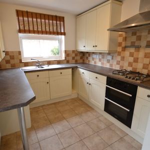 Main Street, Ailsworth, PE5 - Photo 2