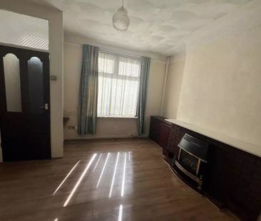 2 Bed Terraced House, Frodsham Street, L4 - Photo 3