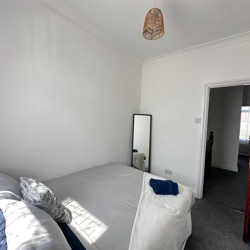 Room in a Shared House, Mortlake Road, IG1 - Photo 1