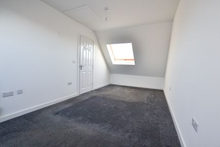 Laceby Gardens, Cramlington, Northumberland - Photo 5