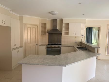 Quiet Court Location - Photo 4