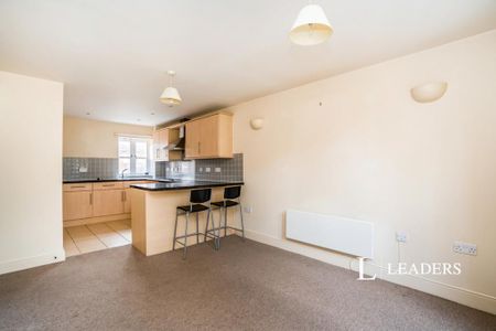 1 bedroom flat to rent - Photo 2