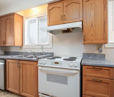 For Lease - 60 Hahn Avenue, Cambridge, Ontario - Photo 6