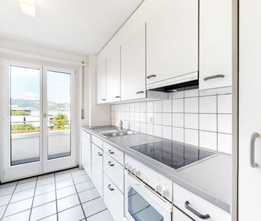 Attractive apartment with balcony in the sought-after Matthof district - Photo 2