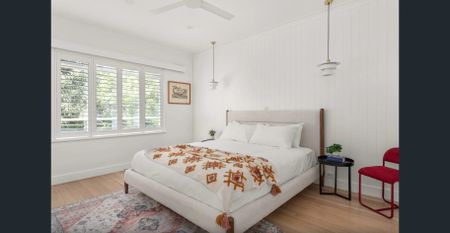 Renovated Apartment with Premium Finishes in the Heart of Brighton East - Photo 5