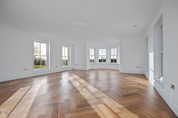 30 Quarry Road, East Belfast, Belfast, BT4 2NP - Photo 1