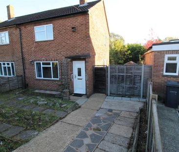 2 bedroom semi-detached house to rent - Photo 3