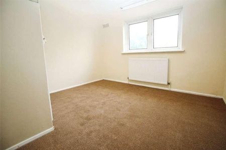 Crescent Road, Dagenham, RM10 - Photo 5