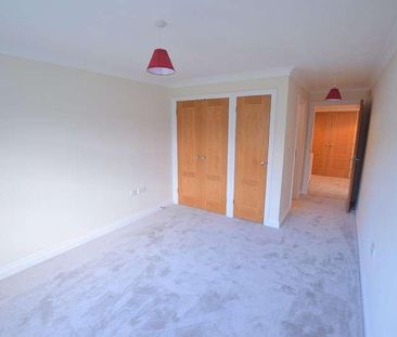 Spencer Road, New Milton, Hampshire, BH25 - Photo 3