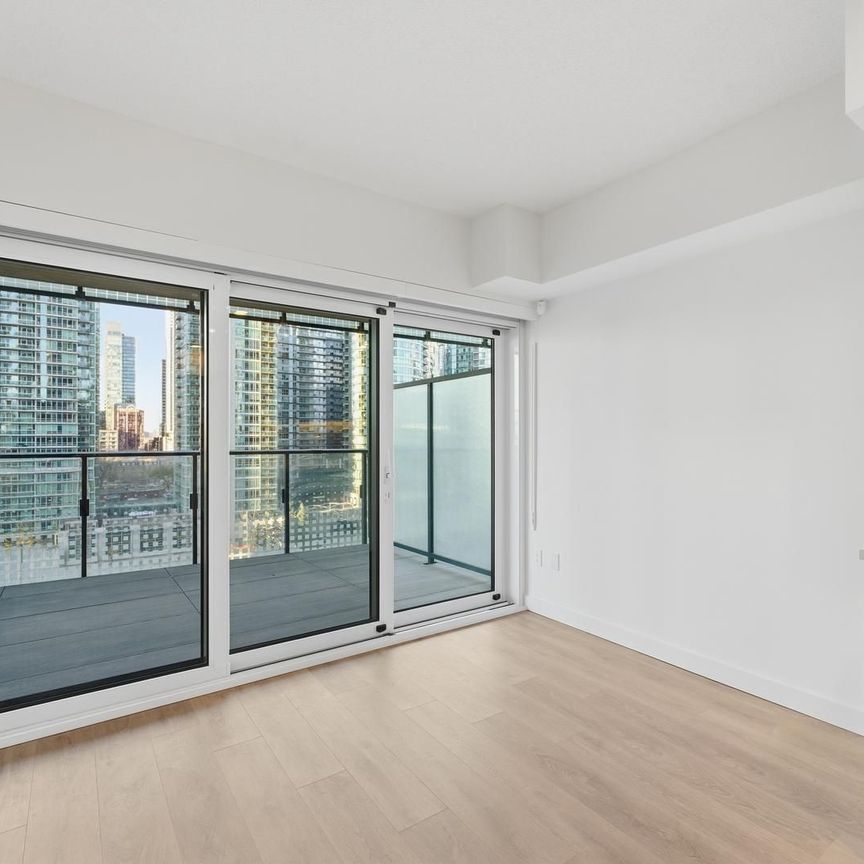 For Lease - 3 Concord Cityplace Way Unit# 933, Toronto, Ontario - Photo 1