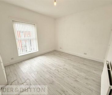 2 bedroom terraced house to rent - Photo 4