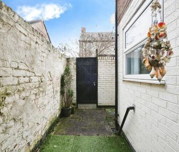 Gordon Street - Photo 1