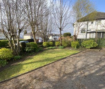 4 bedroom semi-detached house to rent - Photo 2