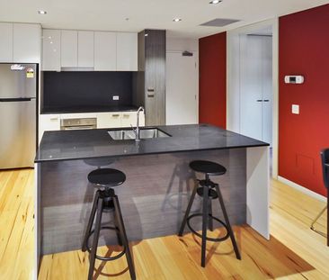 CONCORDE SOUTH - Furnished 1x1 with Utilities Included - Photo 4