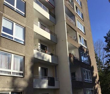 Charmante 2-Raum-Wohnung mit sonnigem Balkon! - Photo 1