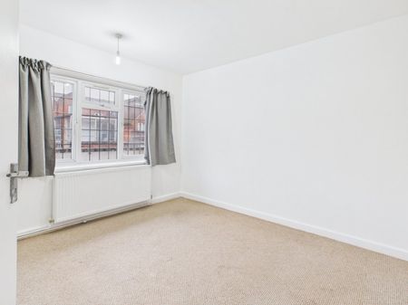 Ethorpe Crescent, Gerrards Cross, Buckinghamshire,SL9 - Photo 4