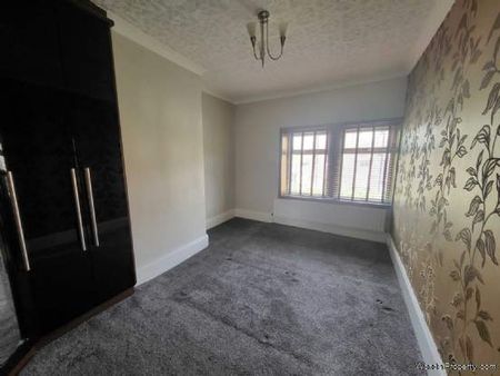 2 bedroom property to rent in Dewsbury - Photo 2