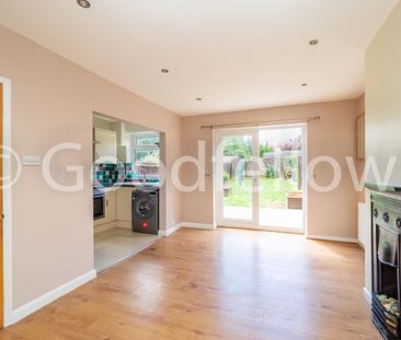 2 bedroom terraced house to rent - Photo 2
