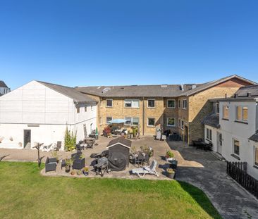 Stor, lys 3-værelses lejlighed - Photo 1