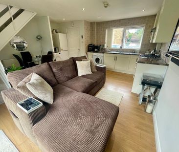 2 bedroom semi-detached house to rent - Photo 1