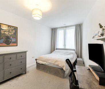 Hanbury Road, Chiswick, W3 flat to rent - Photo 5