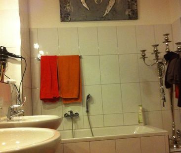 Suche Mitbewohnerin in einer Wg. In kamp lintfort. - Foto 1