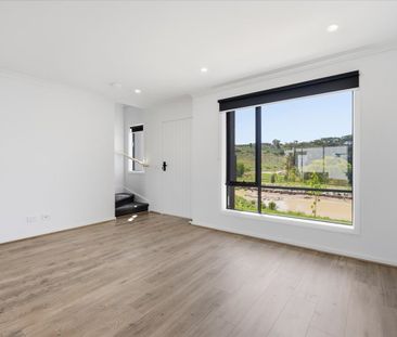 HOME FOR RENT IN BACCHUS MARSH - Photo 2