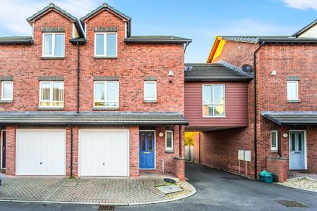 3 bedroom terraced house to rent - Photo 2