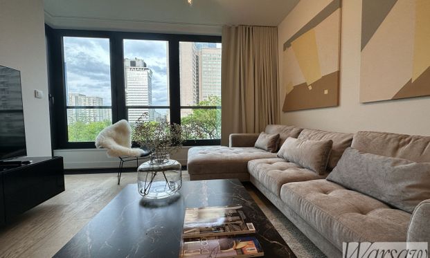 Warszawa, Grzybowska - Photo 1