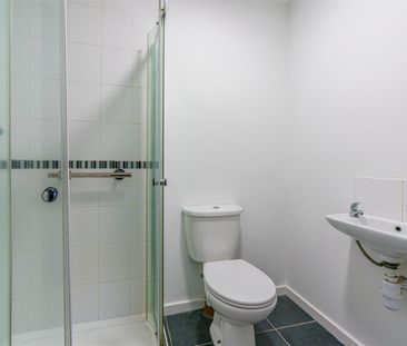 1 bed house share to rent in Rothbury Terrace, Newcastle Upon Tyne,... - Photo 6