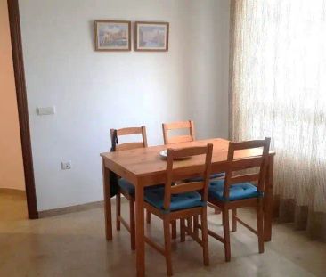 Apartamento de alquiler en Ciudad Jardín - Zoco - Photo 3